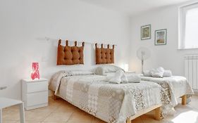 La Spezia Migliarina Bedrooms